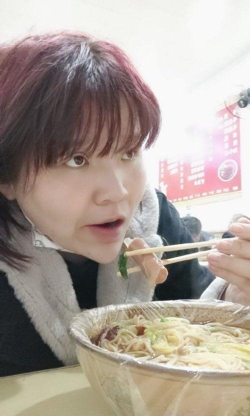 耶斯莫拉 吃瓜,揭秘网络“吃瓜”文化的魅力与影响