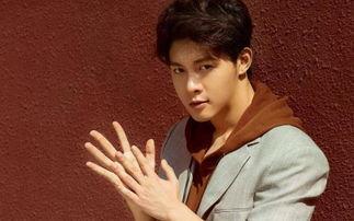 明星情侣抖音,抖音记录爱情瞬间