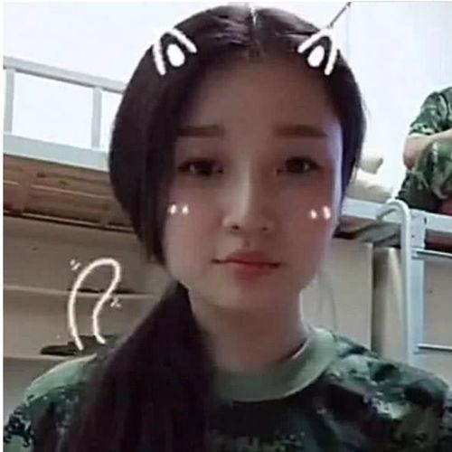 女生宿舍自拍吃瓜,女生宿舍吃瓜欢乐时光